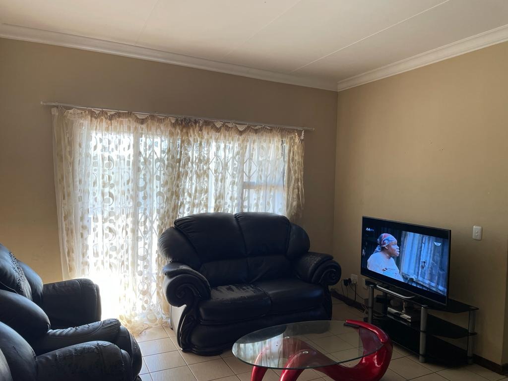 3 Bedroom Property for Sale in Waterval East North West